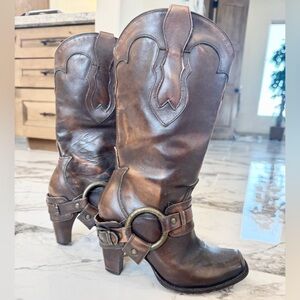Gorgeous High Heel Roper Cowgirl Western Justin Boots size 7.5